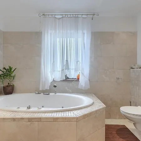 Apartment Biba Pula