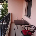 Biba 아파트